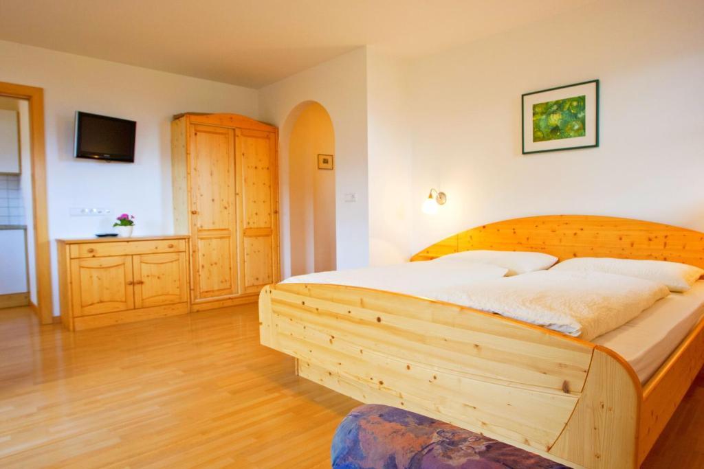 Residence Hauserhof Rodeneck Zimmer foto