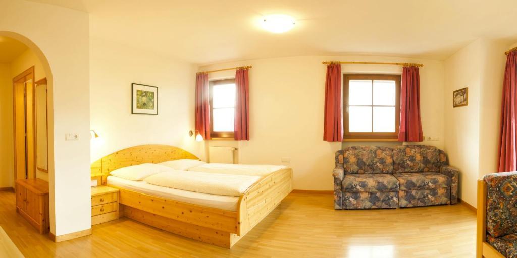 Residence Hauserhof Rodeneck Zimmer foto